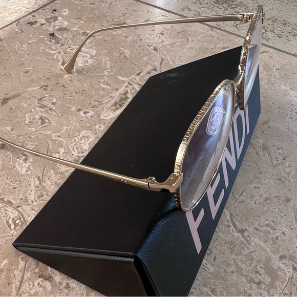 FENDI Frames Gold - Picture 10 of 11